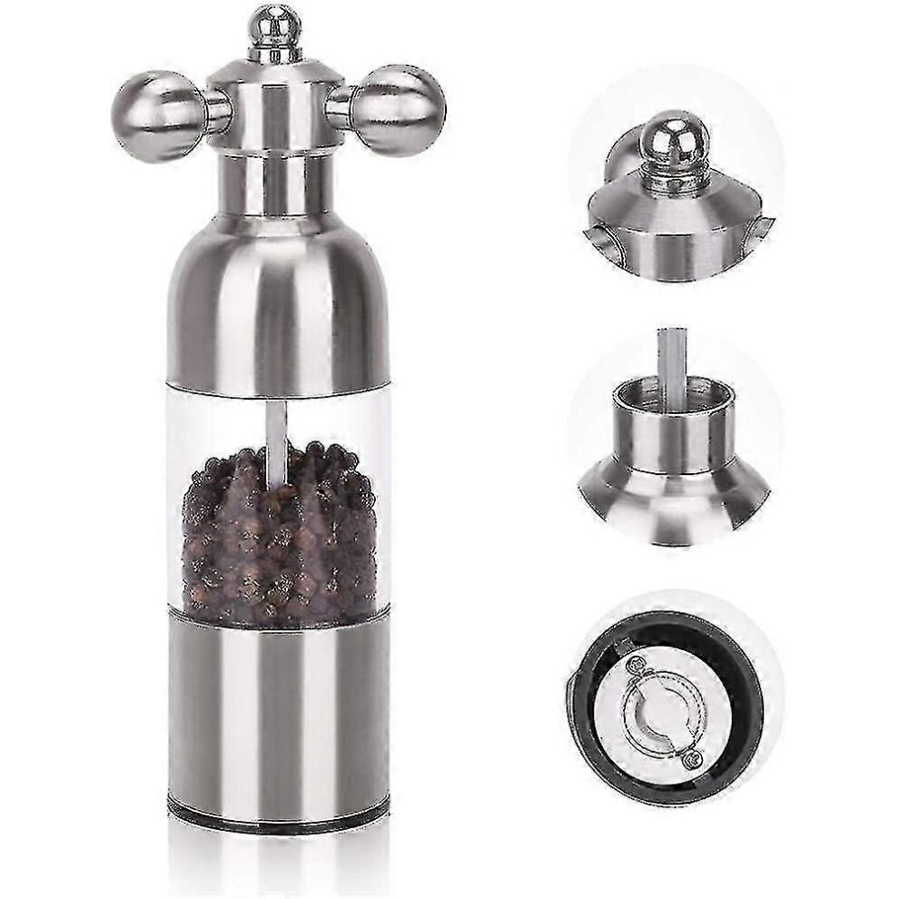 Manual salt and pepper mill, coarse and fine grinding of salt and pepper