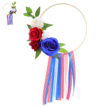 patriotischer kranz mit amerikanischer flagge, blumen und sterneband