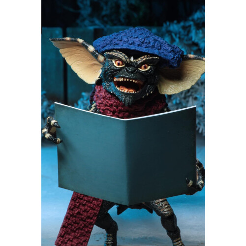 NECA NECA Gremlins 2 Christmas Carol Winter Scene 7" 2