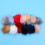 30 flauschige Kunstfell-Pompons mit Gummiband, 10 cm 8