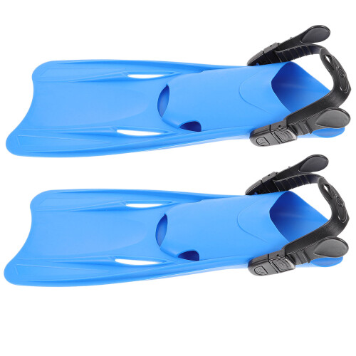 One Pair Of Snorkeling Flippers Plastic For Training