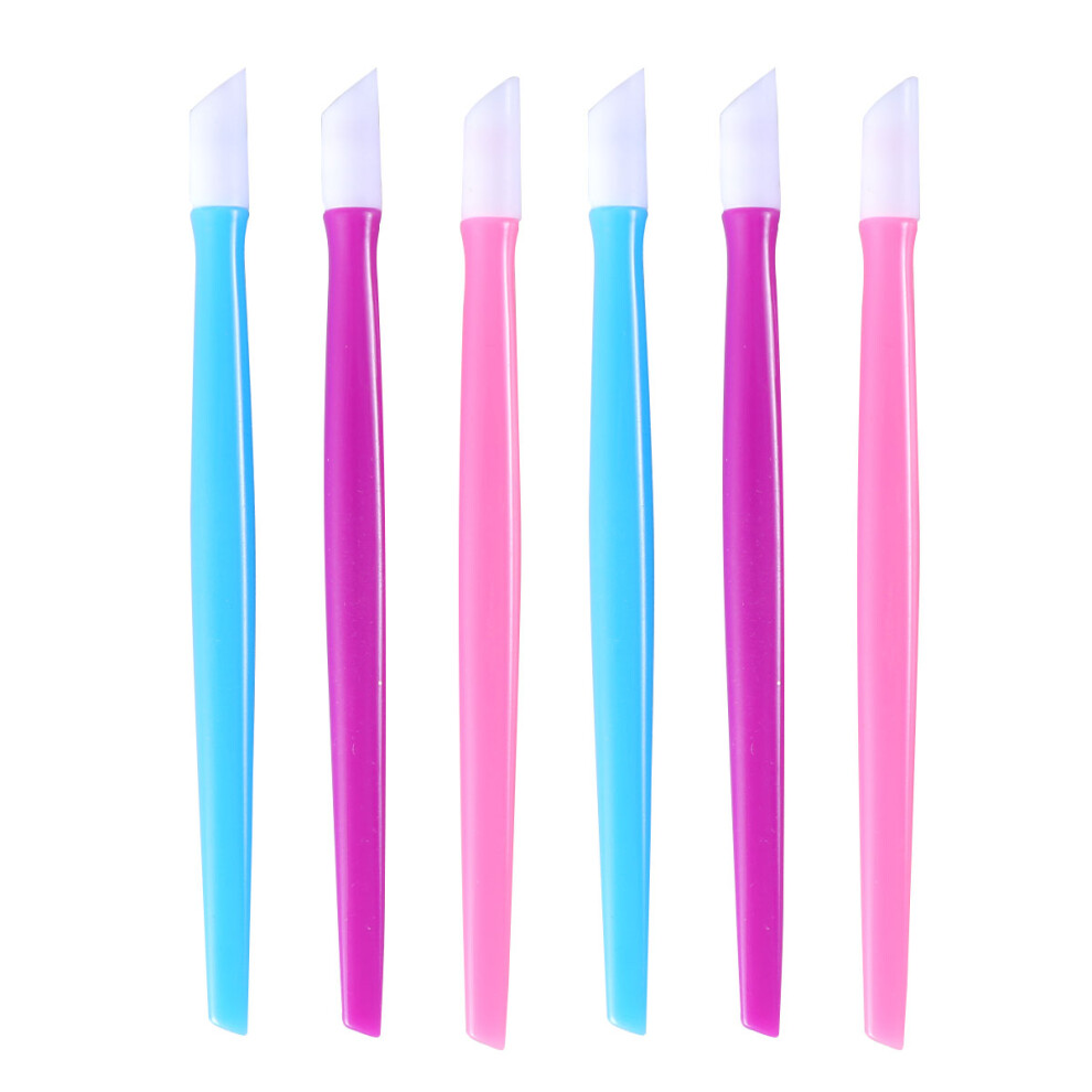 Inoomp 30 Pcs Plastic Nail Art Tools For Cuticle And Skin Cleaning
