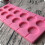 12-teilige silikonschokoladenform mit , rund, pink 11
