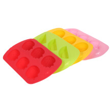 4 silikonformen für , marzipan, anhänger (sortierte farben)