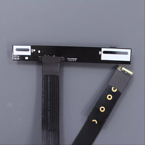 PCIe X4 4.0 M.2 NVMe - X16 -riser-sovitin 2