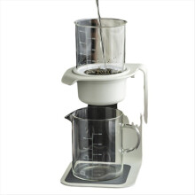 Cafetera semiautomática para preparar té sin esfuerzo