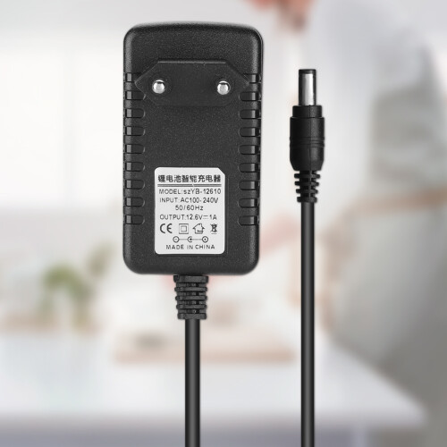 12,6V/1A Lithium-Akku-Ladegerät 1