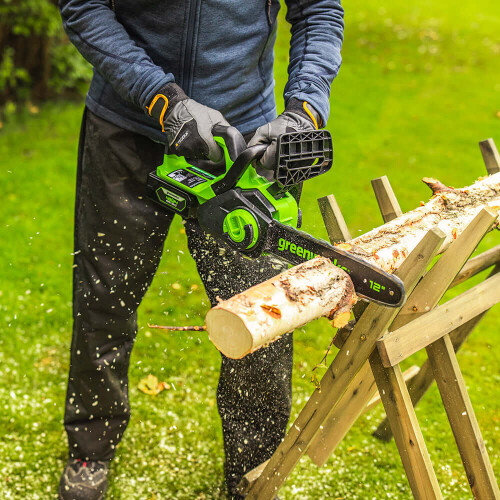 Greenworks 24V Chainsaw 30cm - 4Ah Battery 1