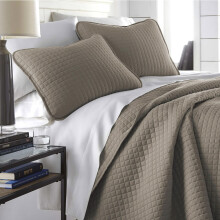 Southshore Fine Living, Inc. Quilts, Volledige/Koningin Quilt Set, Makkelijk Onderhoud, Vlek & Huisdier Haar Weerstand