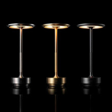 Metallische Kabellose Tischlampe Dimmbare Und Wiederaufladbare Wasserdichte Schreibtischlampe