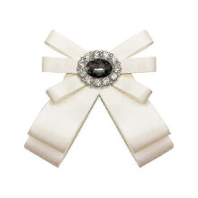 (WHITE) Tie Brooch Bow Shirt With Brooch