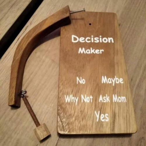 (A, yellow) Wooden Decision Maker Magnetic Swing Pendulum Decision Tabletop Game Toy Decor 1