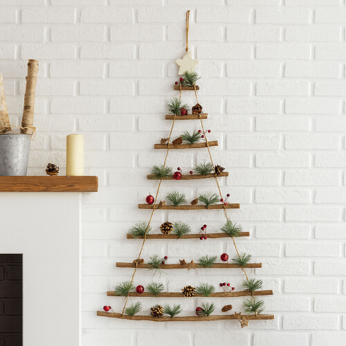 NEO Neo Wooden Hanging Wall Christmas Tree Decoration 1