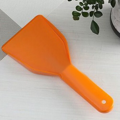 2Pcs Refrigerator Deicing Ice Scoop for Snow Removal 1