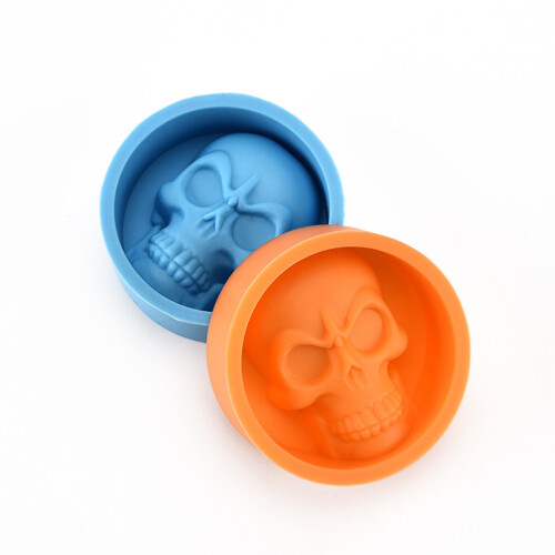 Food Grade Silicone Mini Baking Molds With Skull Pattern 1