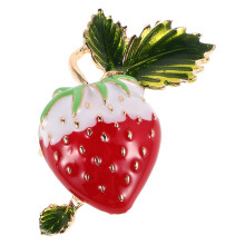 Cute Strawberry Brooch Realistic Enamel Pin For Clothes Bags Hats
