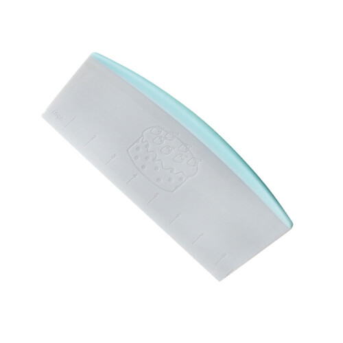 Practical Cake Cutter And Scraper Kitchen Gadget For Baking