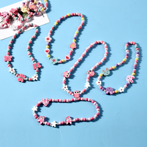 conjunto de infantil com animais coloridos, pulseira e colar (3) 1