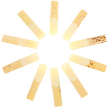 30Pcs Saxophone Reed Kit 2.5 Strength Beige Small Lightweight Reeds