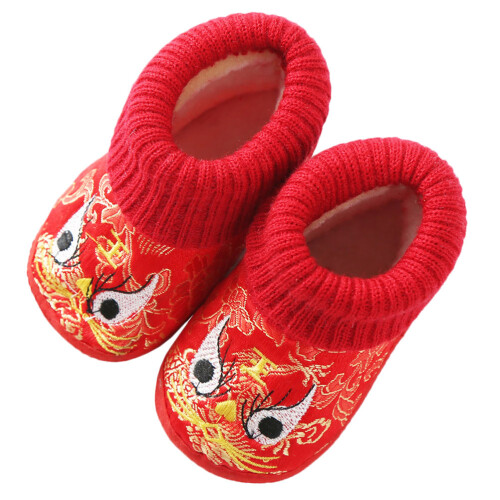 1 paar winterschoenen , geborduurd, uniseks