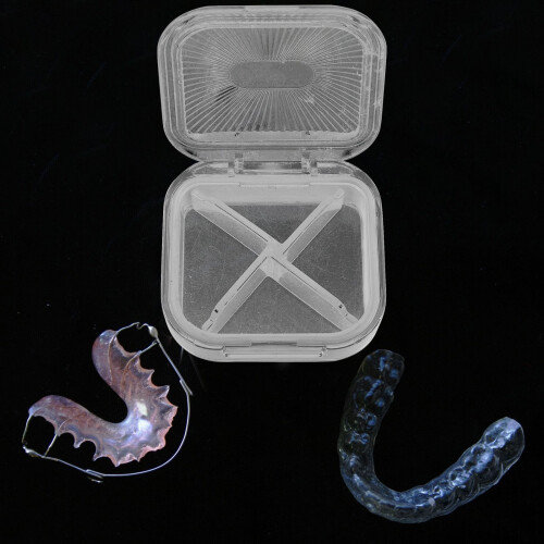Denture Box With Lid For Portable Storage And Retainer Case 2