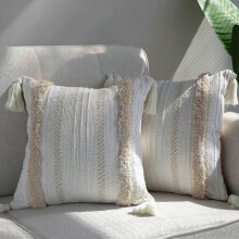 KINZON Lot de 2 Boho Housse de Coussin (Beige), Dcoratives Doux Taies d'oreiller 50x50cm avec Tufted Tassel Coussin Dcoration D'intrieur Housse Coussi