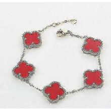 Four Leaf Bracelet Women's 18k Gold Bracelet Simple Design Style Exquisite Jewelry-1