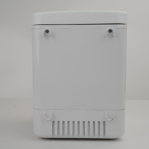 Compacte draagbare koelkast met slot, wit