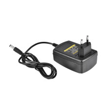 Universal 24V 1A Netzadapter Ladegerät Wandstecker 5,5*2,1mm