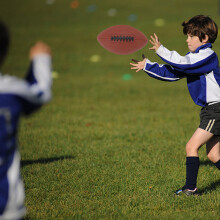 Size 9 Junior Composite Football PU Rubber Inflatable High School Youth Game