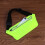 slanke reflecterende heuptas met waterafstotende telefoonhouder 9