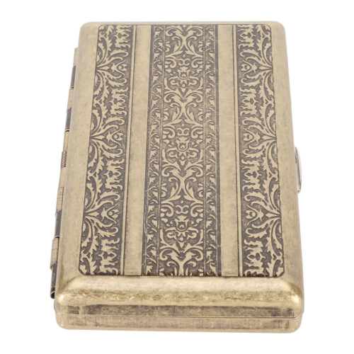 High-Quality Aluminium Cigarette Holder - Portable Moisture Resistant Design