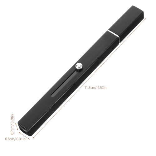 2 . Essence Lippenstift-Stift Tragbar – Abgerundeter Applikator 1