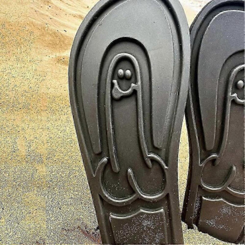 (41) Versatile Lightweight Parody Slippers for Beach Travel 1