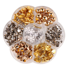 Nagels En Speelgoed Handmatige Materialen