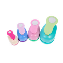 Embossing Craft Puncher 4 Pack Portable Paper Punch Round Cutters For DIY Scrapbooking Gift Tags Random Color