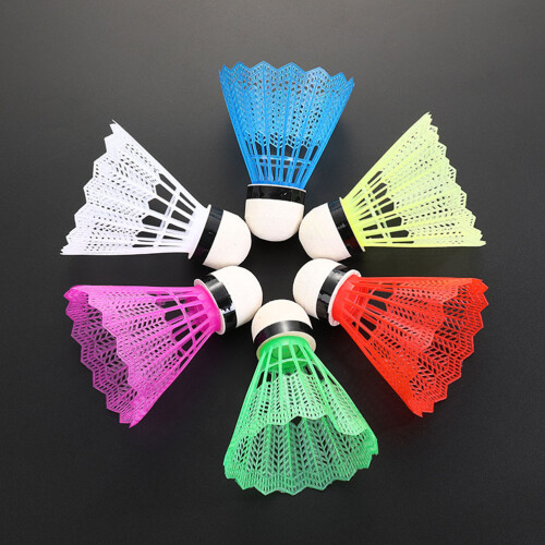 12 Plastic Badminton Shuttlecocks In Gekke Kleuren 2