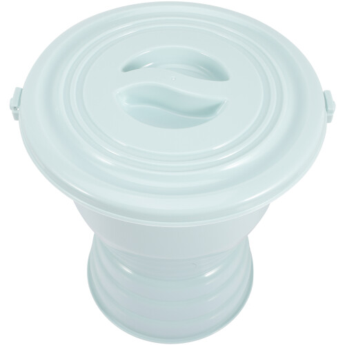 Durable Plastic Spittoon with Handle Covered Urinal for Home Use
