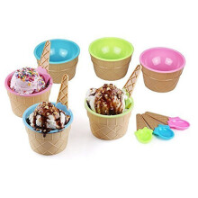 Miska Na Lody Plastikowa Z Łyżką Antypoślizgową Świętowaną (Zielona)