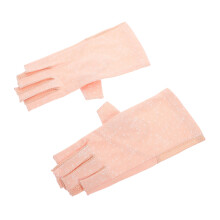 Un Par De Guantes Con Protección UV Y Resistencia