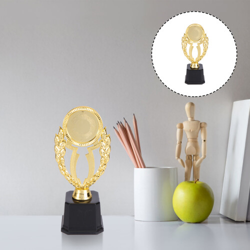 19,5 Cm Troféu Design Plástico Com Base Preta 2