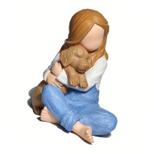 Figurine de fille mignonne avec chien de compagnie, ornement