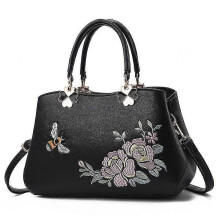 (????a? ??) Women Messenger Shoulder Bags Lady Travel New Simple Style Embroidered Portable Korean Style 25-26s