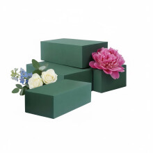 4 Green Wet Floral Foam Brick Fresh Craft 23cm