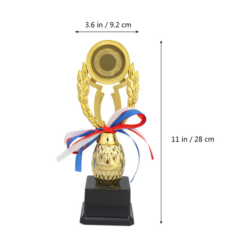 24Cm Troféu De Design Plástico Com Base Preta 1