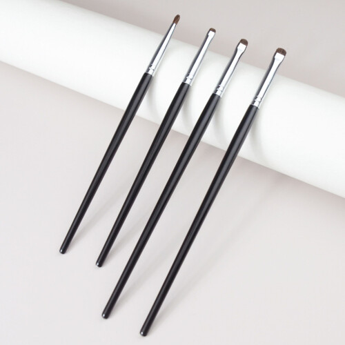 4Pcs Eyeliner Brush Applicators For Women Precision Makeup Tool Set 1