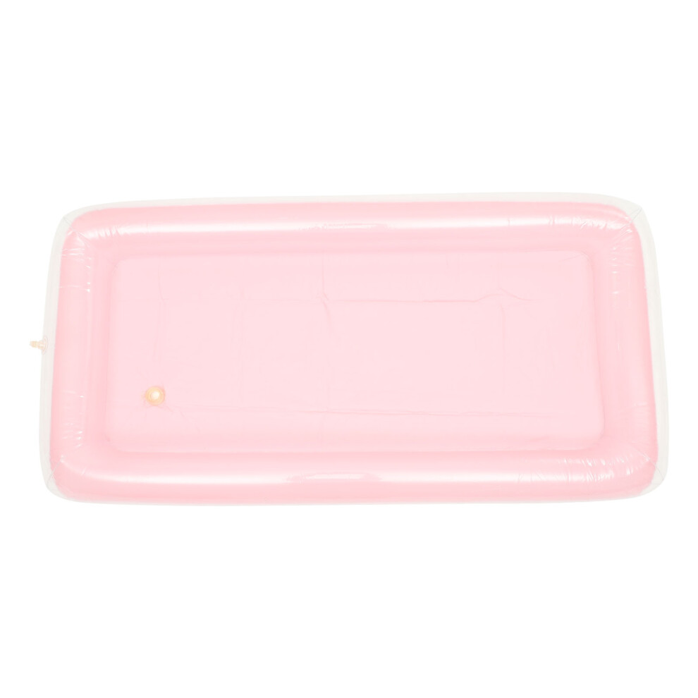 PłYnąCa Na Napoje I Jedzenie Do PłYwania Na ŁOdzi-image