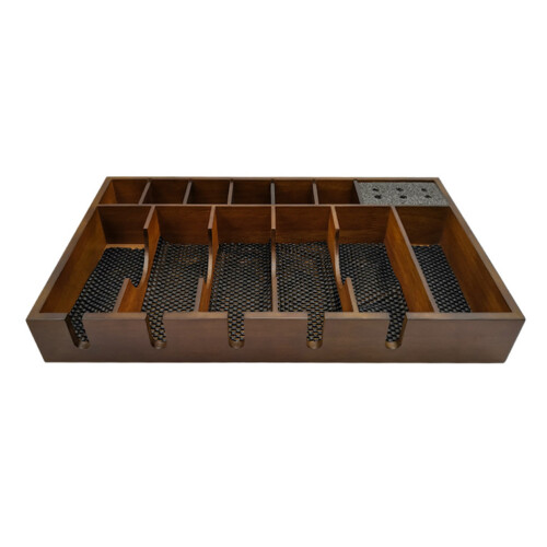 Une Boîte En Bois Pour Rangement Ciseaux Électriques Et Accessoires 1