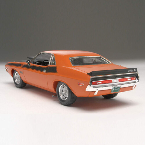 Revell Revell 1:24 '70 Dodge Challenger 2 'N 1, Orange 2