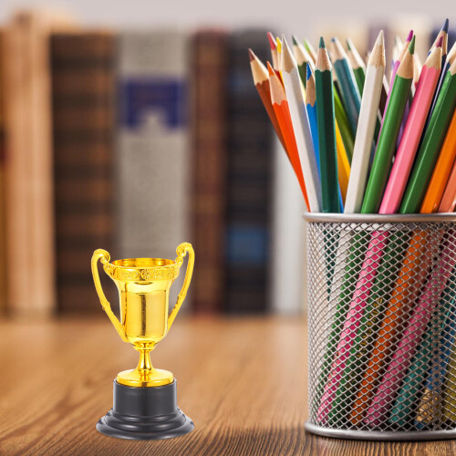 10 trophäen preise für kinder schulbelohnungen 2